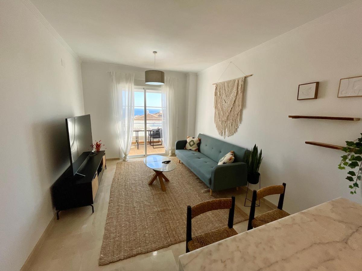 Hill Sea View Apartment Manilva Eksteriør bilde